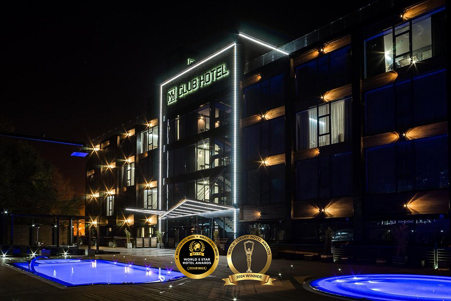М1 Club Hotel 5*